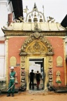 ktm-KB01-36-Baktapur-golden-gate