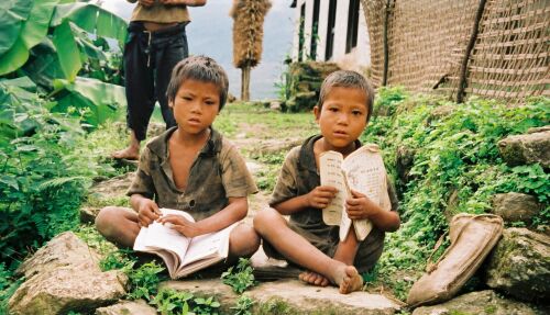 pev-AP04-04-two-tibetanean-school-boys.jpg
